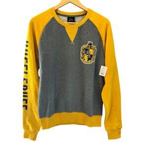 NWT Harry Potter Hufflepuff Sweatshirt Wizarding World Crewneck Graphic Yellow
